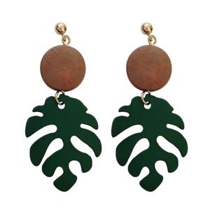 Tropical Wooden Drop Earrings - Summer Vibe